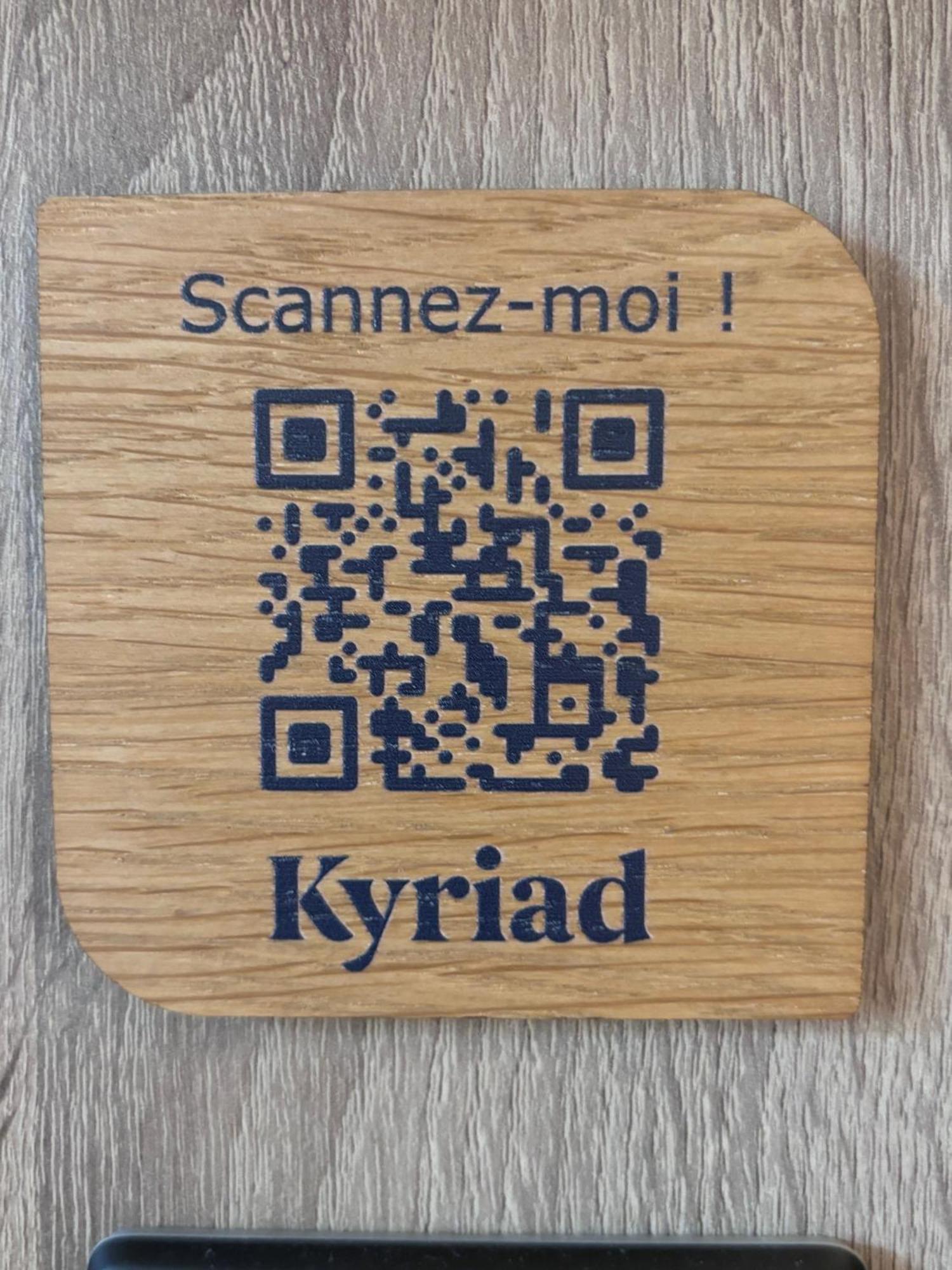 Kyriad Aeroport Marseille Vitrolles  Buitenkant foto